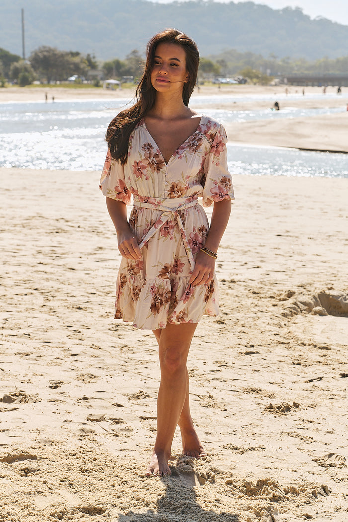Robe courte love story