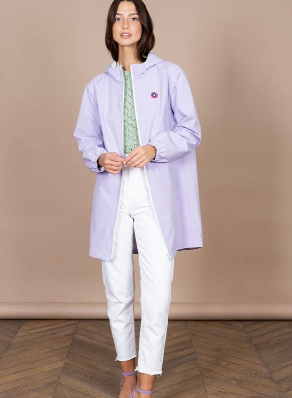 imperméable femme couleur parme très tendance