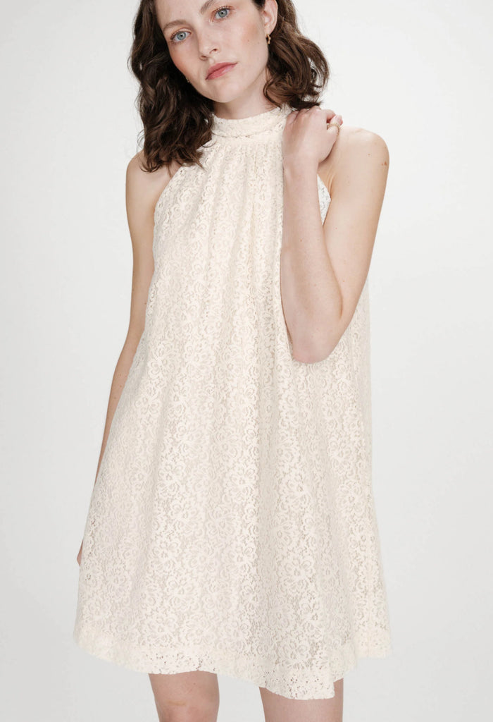 Robe Vasarely dentelle écrue – col américain