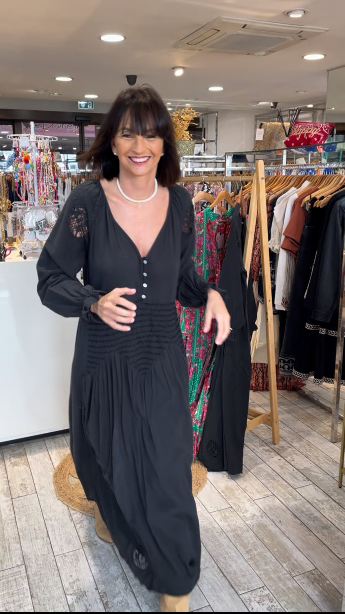 Robe VANISHA