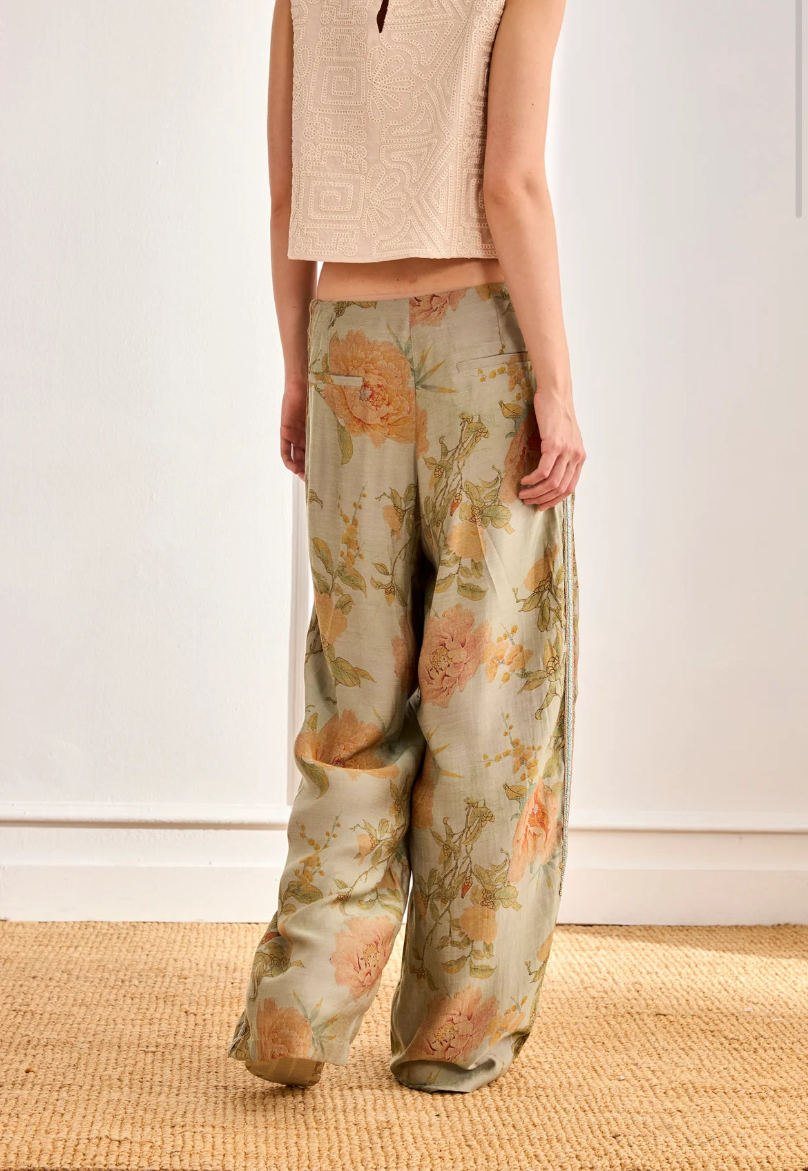 Pantalon large CALOS – Imprimé floral vert sauge