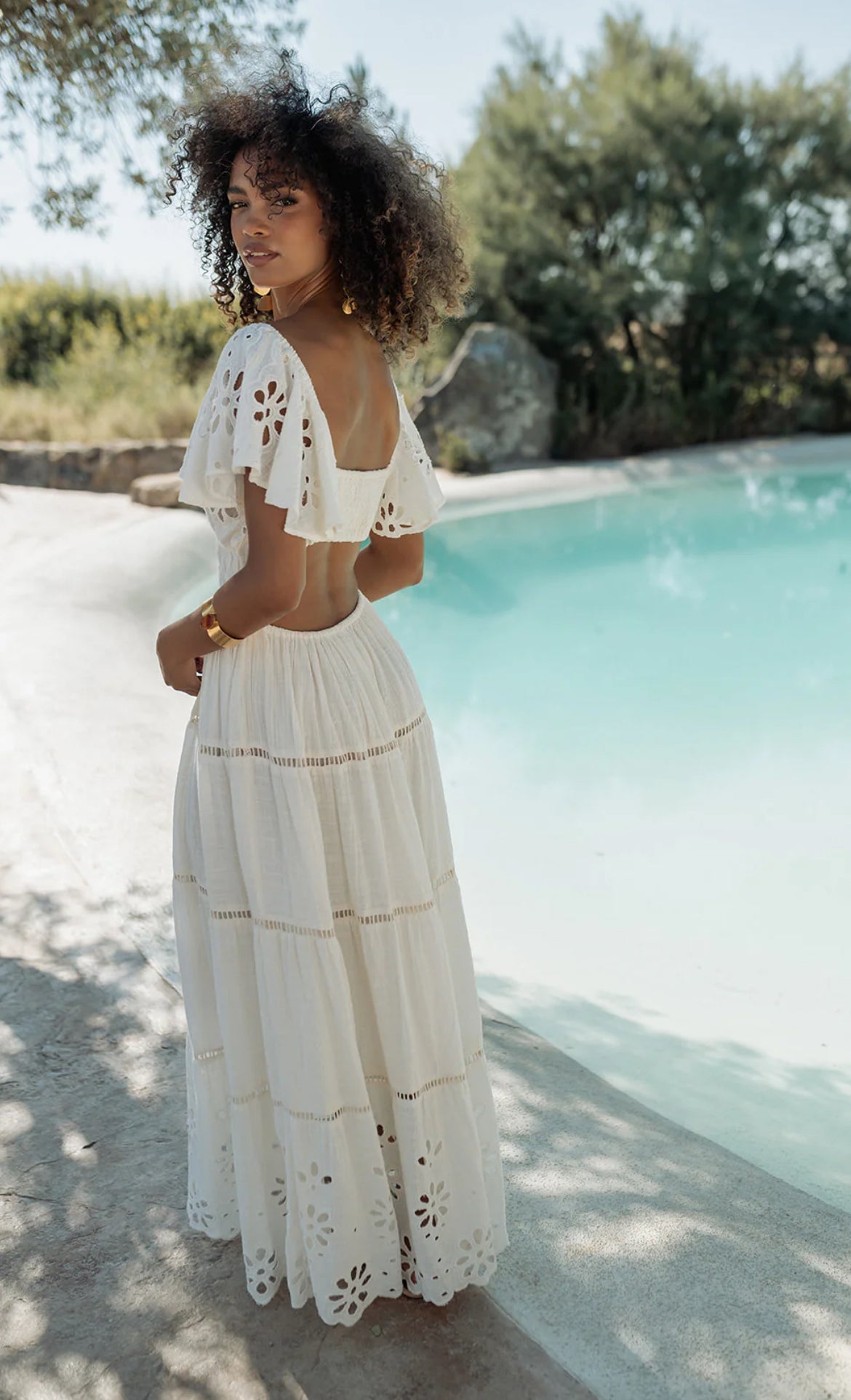 Robe Bohème Longue Broderie LUMIÈRE BLANCHE