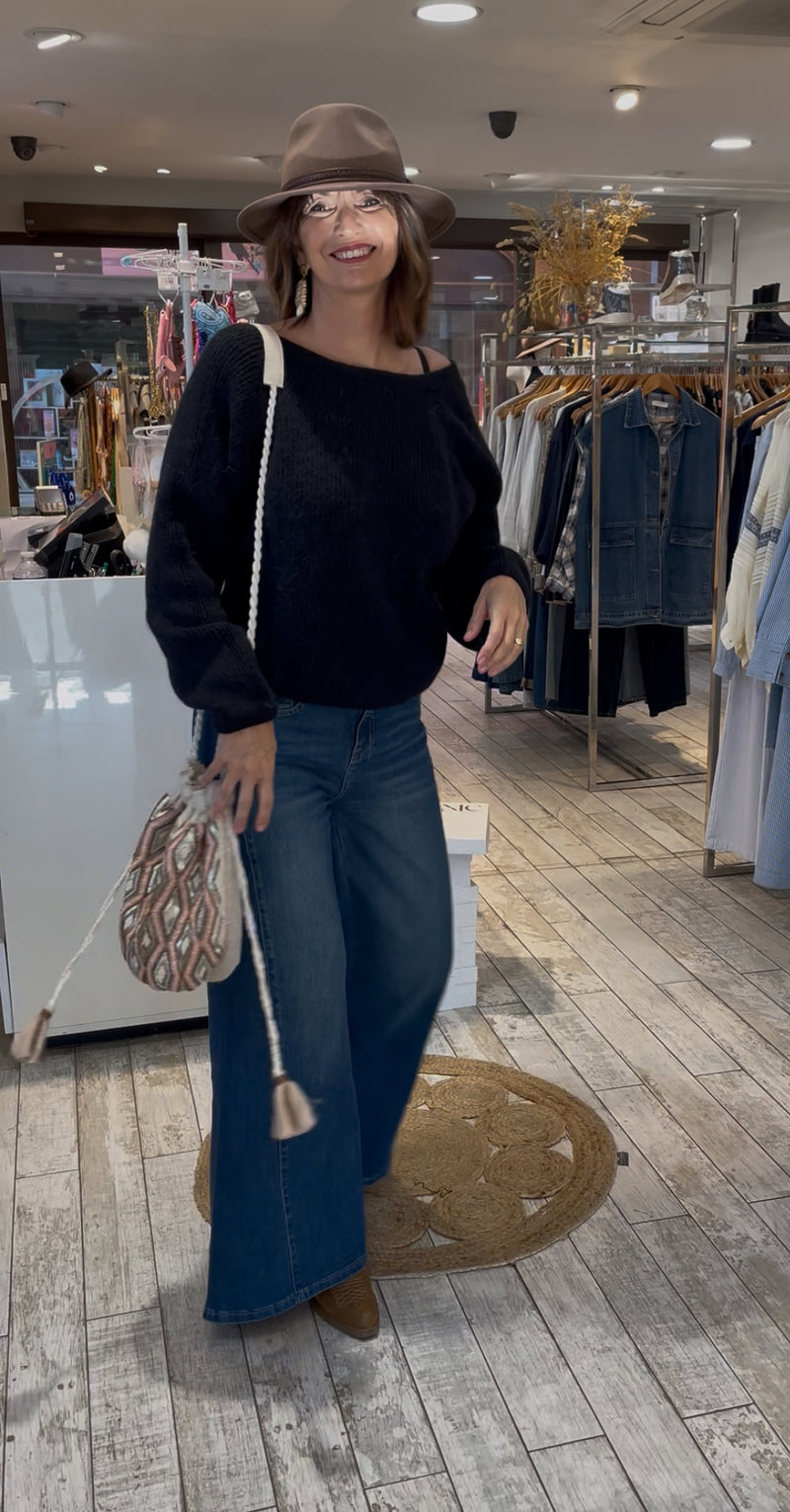 Pull NINA Noir