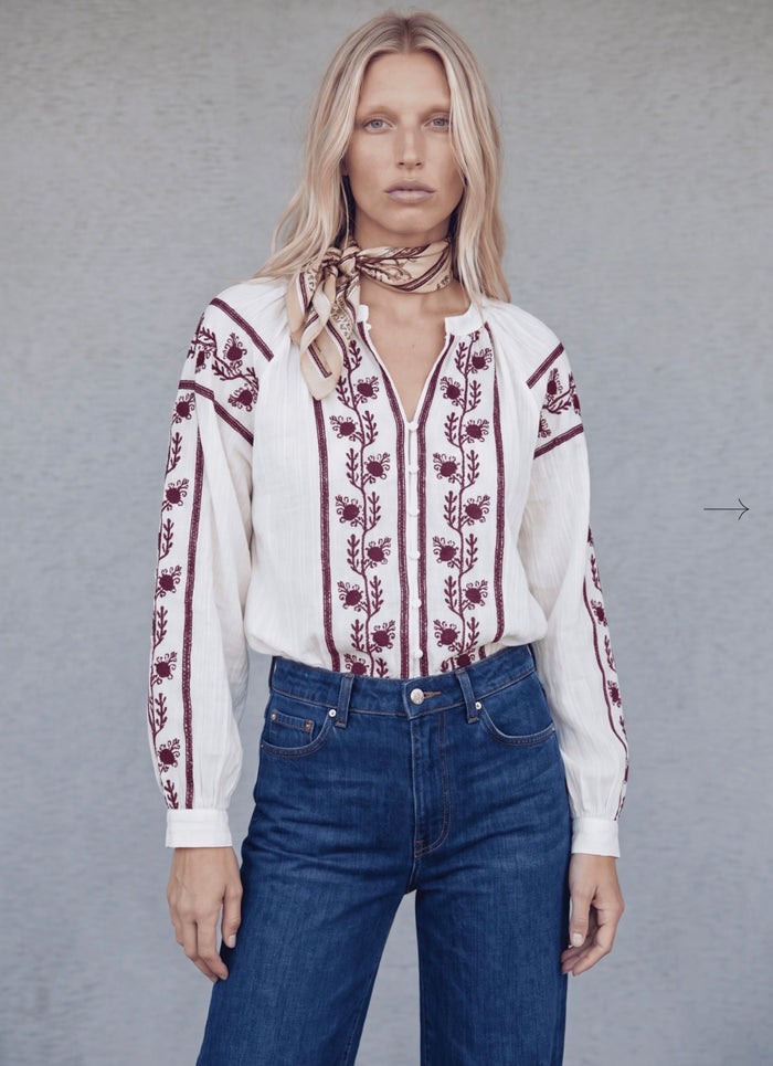 Blouse Aurora – Écru & Grenat