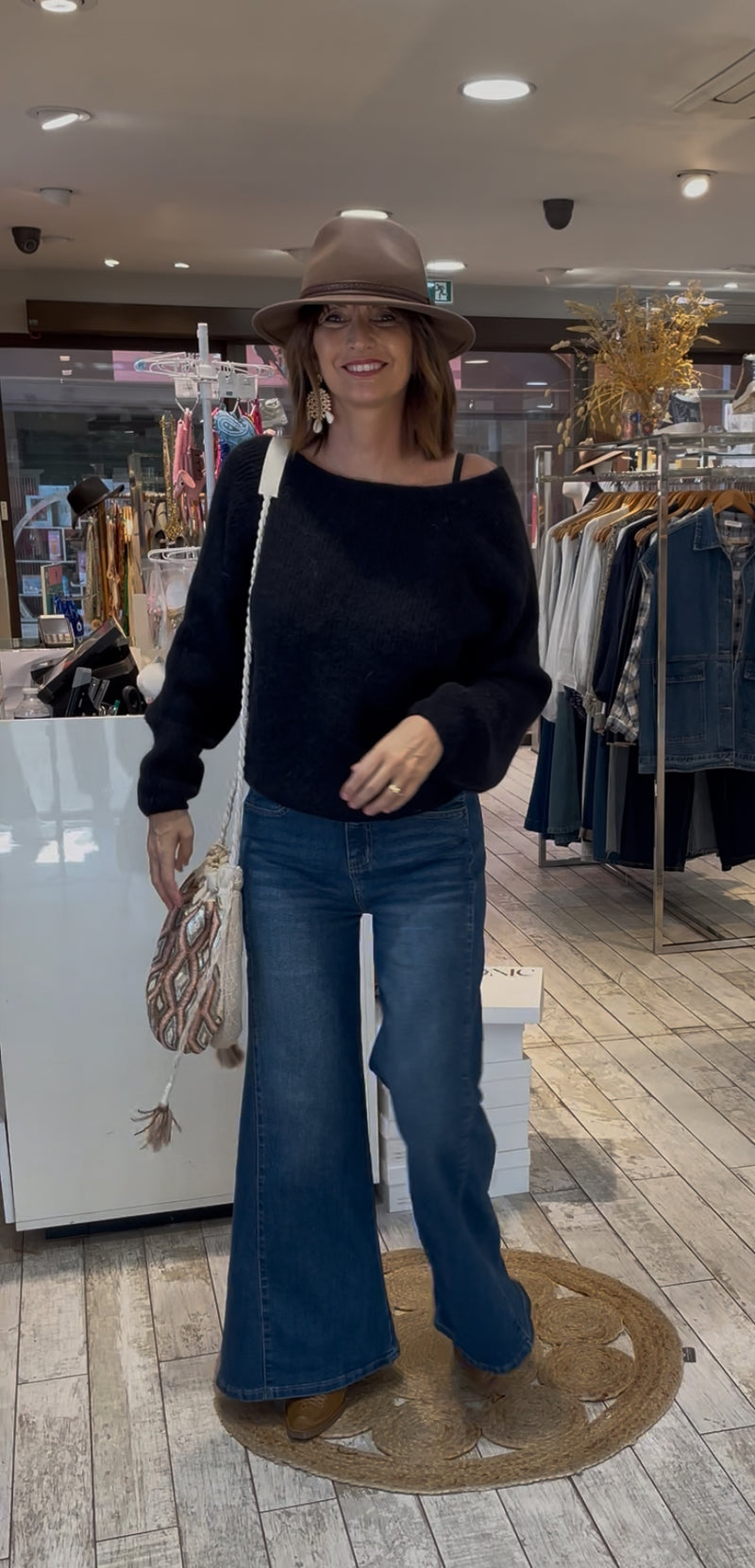 Pull NINA Noir