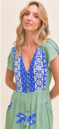 Robe Celina vert sauge imprimé bleu