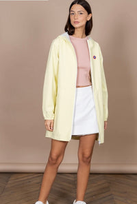 veste de pluie couleur jaune femme 