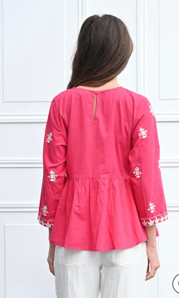 blouse femme fuchsia avec broderie